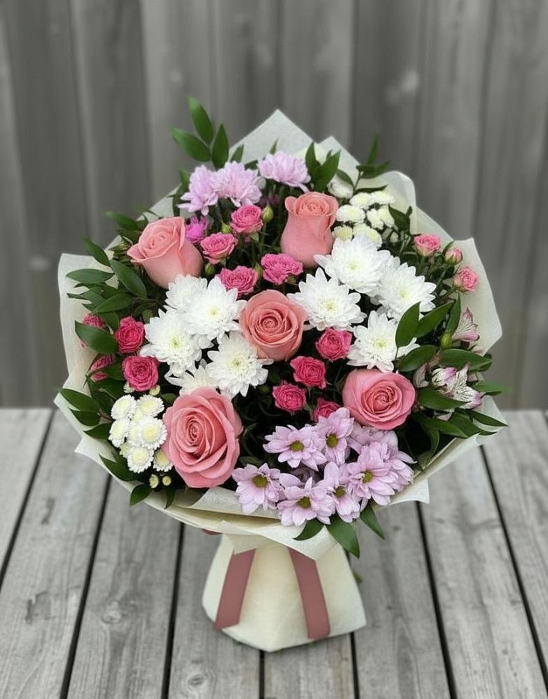 Букет цветов из: Альстромерии, Гвоздики, Розы и Хризантемы в Акташ
