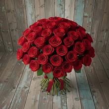 Букет 55 Красных роз Фридом #REPLACE_PRED# Акташ