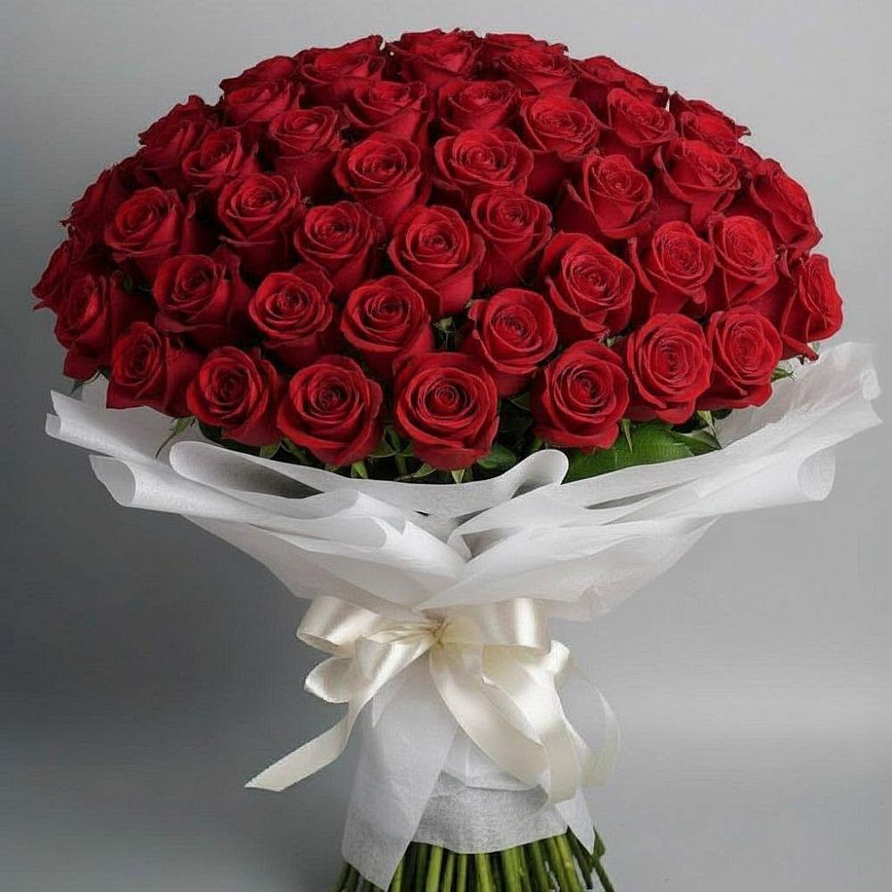 Букет 101 Красная роза Блэк Мэджик в Акташ