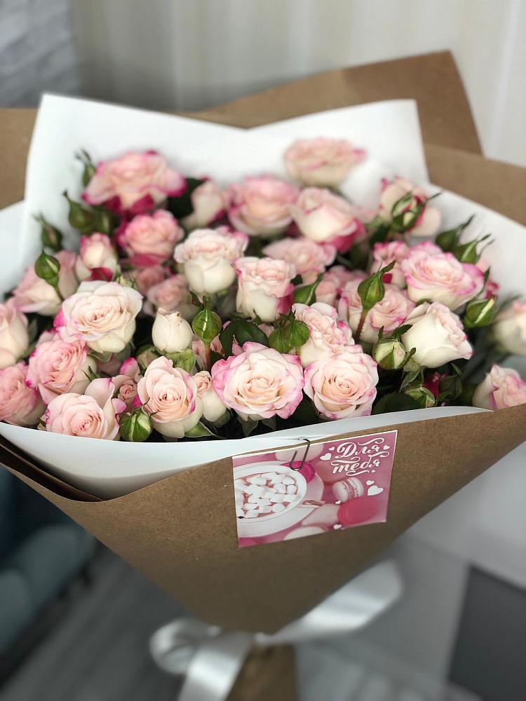 Букет цветов из: Розы в Акташ