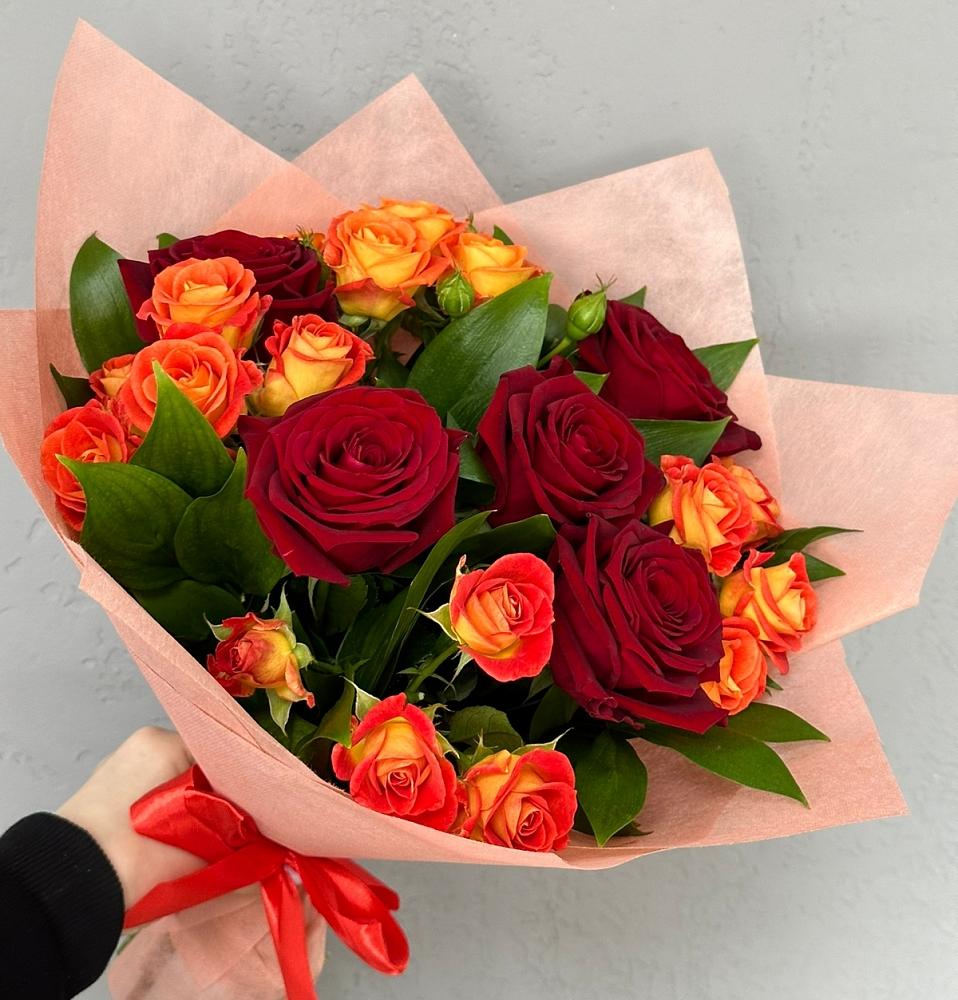 Букет Любовь и восторг в Акташ