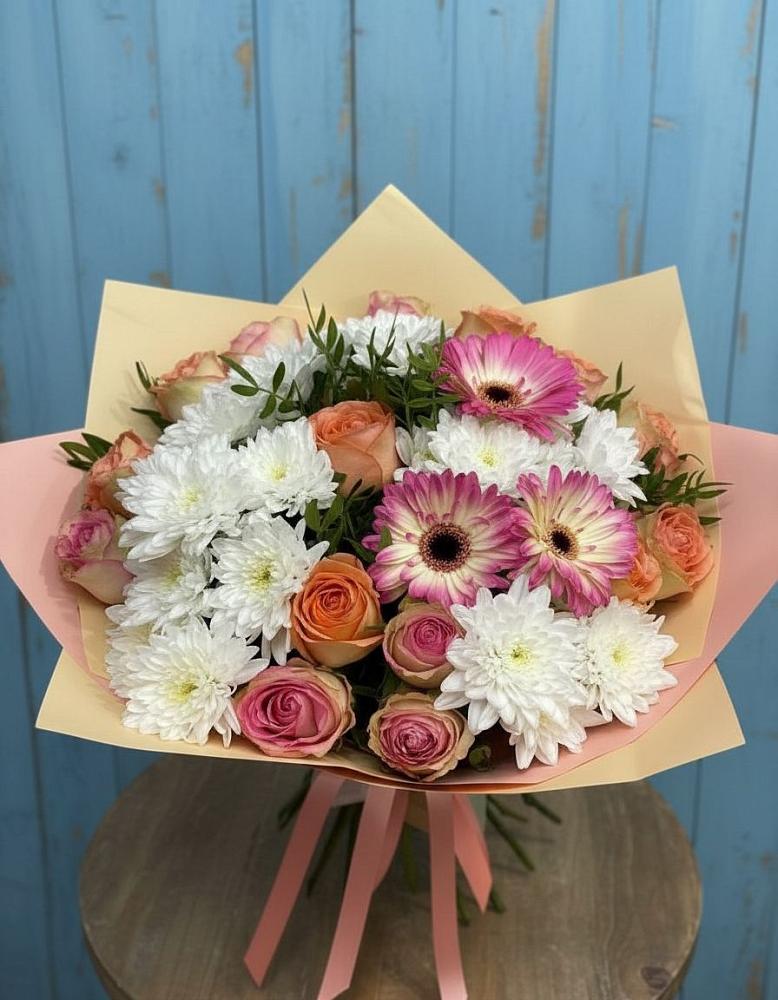 Букет цветов из: Розы, Герберы и Хризантемы в Акташ