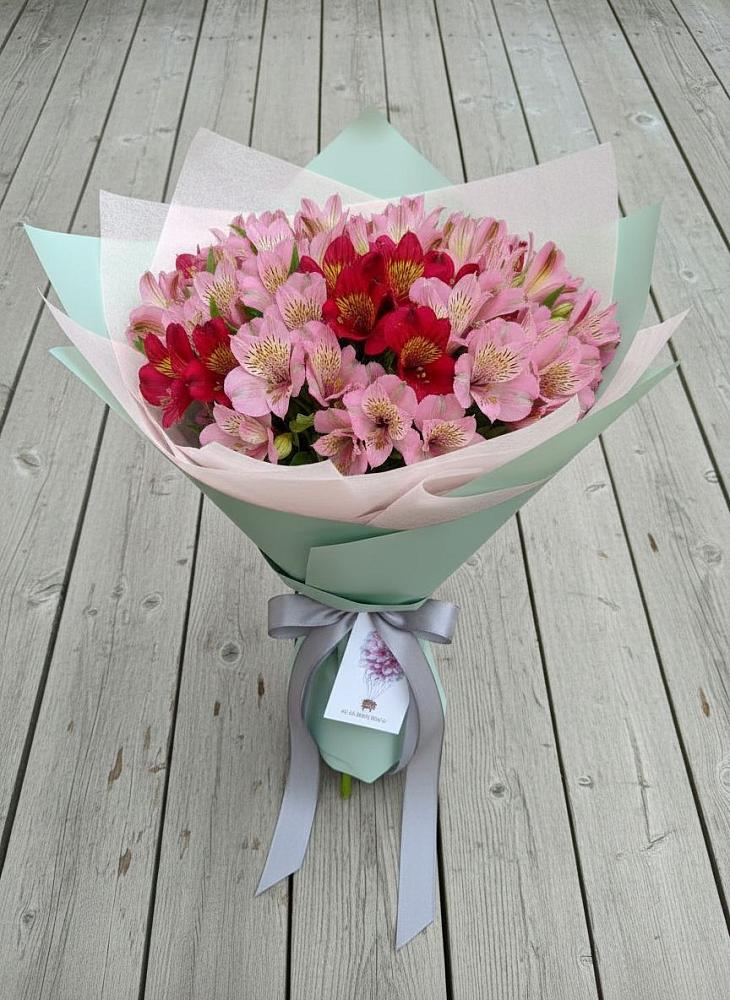 Букет цветов из: Альстромерии в Акташ
